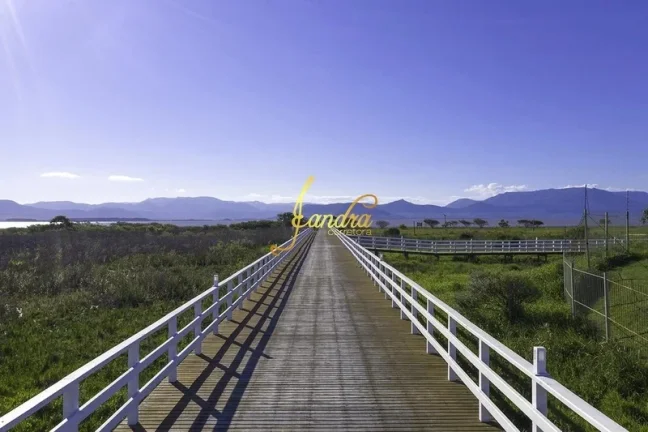 Imagem Terreno condomínio Ilhas Resort pronto para construir Beira Lago