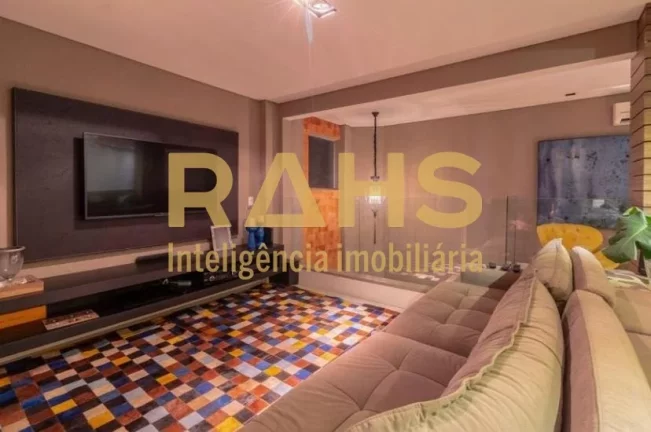 Imagem Linda cobertura duplex para venda! O imóvel está localizado no coração da cidade de Joinville. A...