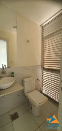 Imagem VENDO ANDAR CORRIDO COMERCIAL 227 M² -03 VGS B, SAVASSI-BH-MG