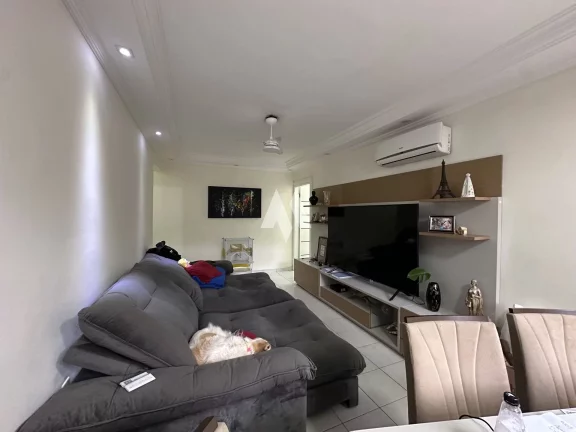 Imagem Apartamento à venda no Embaré