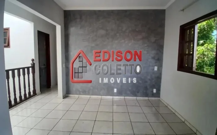 Imagem Casa com 3 Quartos e 3 banheiros para Alugar, 129 m² por R$ 3.000/Mês