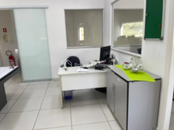 Imagem Prédio comercial localizado em ponto estratégico na cidade de Paulínia. Esse moderno e bem estrut...