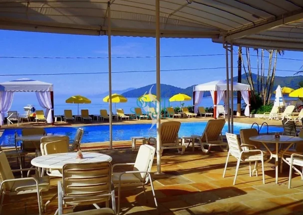 Imagem Hotel à Venda, beira mar, na Praia da Enseada - Ubatuba/SP.