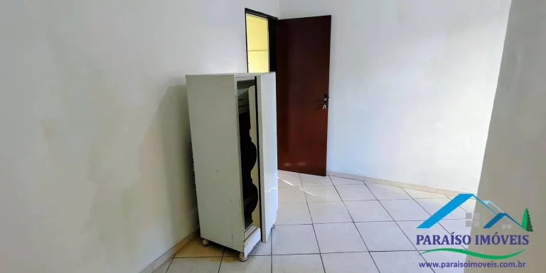 Imagem Oportunidade! Quitinete para locação no centro de Paraisópolis MG