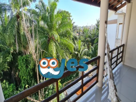 Imagem Casa Triplex em Lauro de Freitas