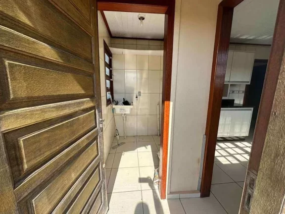 Imagem Casa à venda em Passo de Torres, Praia Azul, com 2 quartos, 384m²