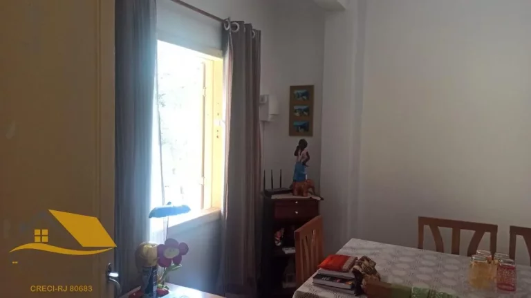 Imagem Vendo casa com 2 quartos no centro da Chácara do Paraíso