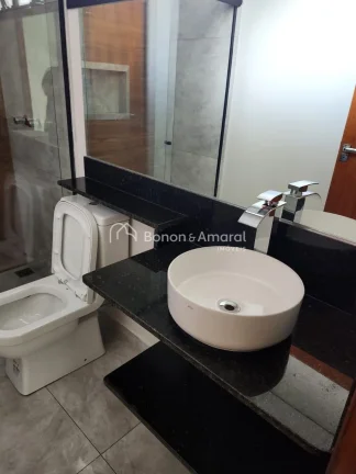 Imagem Casa nova com 3 quartos em condominio fechado