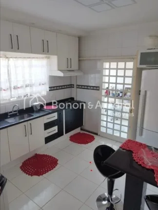 Imagem Casa à venda com excelente padrão de construção, oferecendo conforto, modernidade e praticidade....
