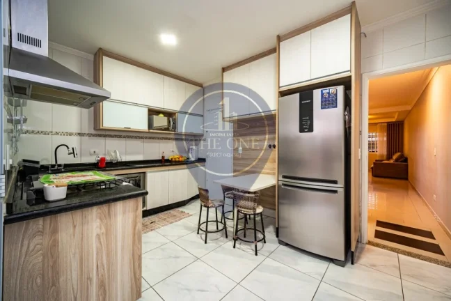 Imagem Imperdível! Casa à venda em São Paulo-SP, bairro Ipiranga, 3 quartos, 1 suíte, 2 salas, 3 banheiros, 4 vagas, 114m².
