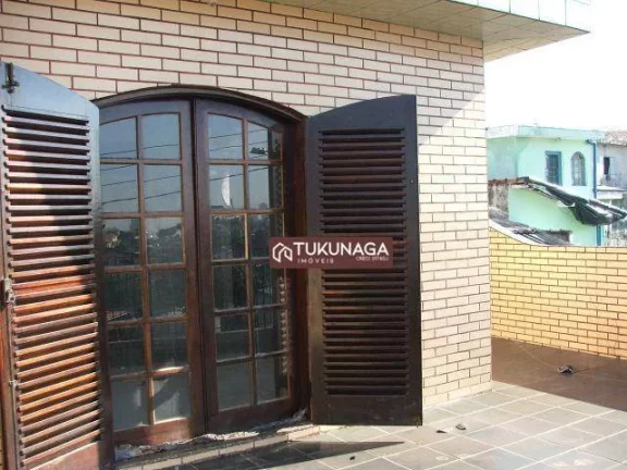 Imagem Sobrado com 3 dormitórios para alugar, 140 m² por R$ 2.756/mês - Jardim do Papai - Guarulhos/SP