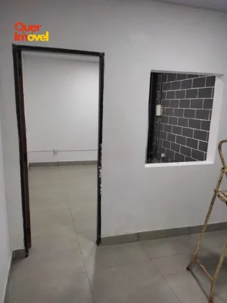 Imagem Galpão Comercial à Venda em Ribeirão Preto - Jardim Castelo Branco 2 Salas, 2 Banheiros, 5 Vagas de Garagem 527m² Área