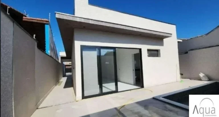 Imagem Casa para Venda em Itanhaém, Bopiranga, 3 dormitórios, 1 suíte, 2 banheiros, 4 vagas