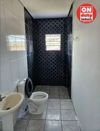 Imagem Sobrado à venda, 69 m² por R$ 305.000,00 - Saboó - Santos/SP