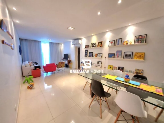 Imagem PITANGUEIRAS - FRENTE TOTAL MAR COM MARAVILHOSA VISTA , GARAGEM DEMARCADA NO PRÉDIO.