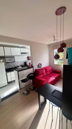Apartamento com 2 dormitórios à venda, 47 m² por R$ 255.000,00 - Vossoroca - Votorantim/SP