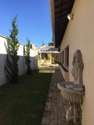 Imagem Casa térrea em 450m2, Constr. 205,75m2, Esquina, Corredor comercial