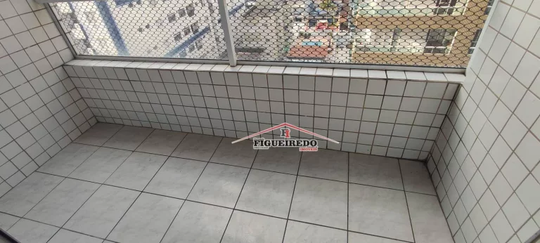 Imagem Apartamento com 2 dormitórios à venda, 77 m² por R$ 375.000,00 - Vila Assunção - Praia Grande/SP