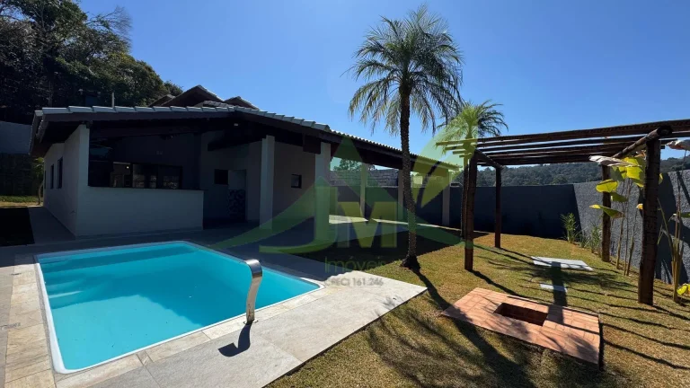 Imagem Casa Térrea à Venda no Jardim Estância Brasil – Atibaia/SP