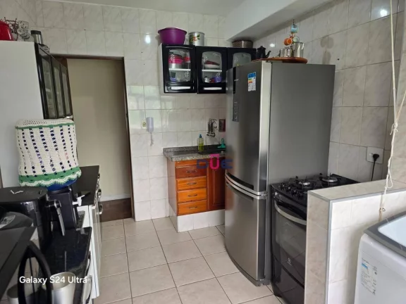 Imagem Apartamento com 3 dormitórios à venda, 78 m² por R$ 420.000,00 - Encruzilhada - Santos/SP