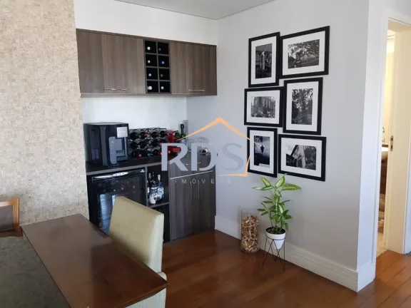 Imagem Vende apartamento de 120m² com 3 dormitórios com duas vagas de garagem em condomínio Clube na Vila Sofia, ao lado da Chácara Flora