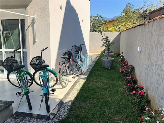 Imagem Casa à Venda em condomínio Fechado, Mobiliada, em Horto Florestal - Ubatuba/SP..