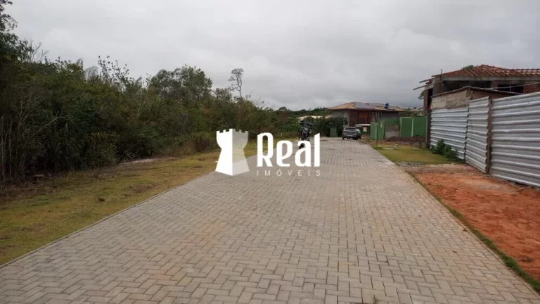 700m² - Plano- Acesso a Praia