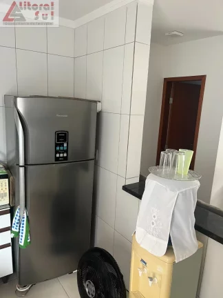 Imagem sobrado de condominio com quintal