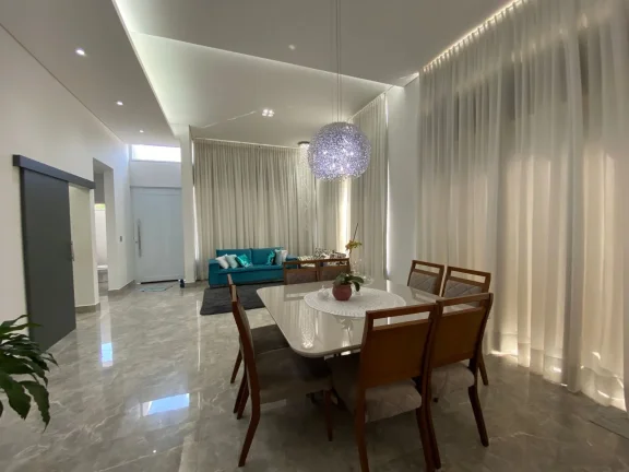 Imagem LINDA CASA À VENDA NO JARDIM COLONIA, JUNDIAÍ
