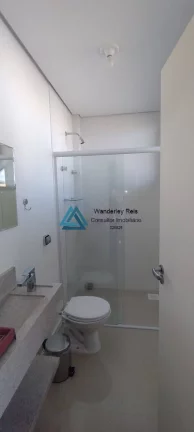Imagem Belíssima casa com 3 suítes em área privilegiada