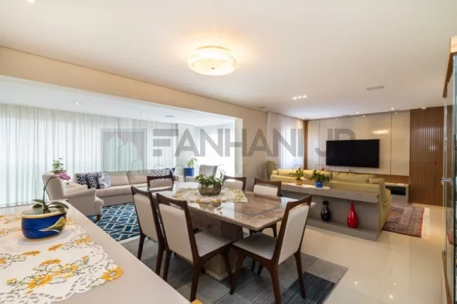 Imagem Imperdível oportunidade: Apartamento de alto padrão com 3 suítes e 3 vagas na Vila Nova Conceição, São Paulo-SP!