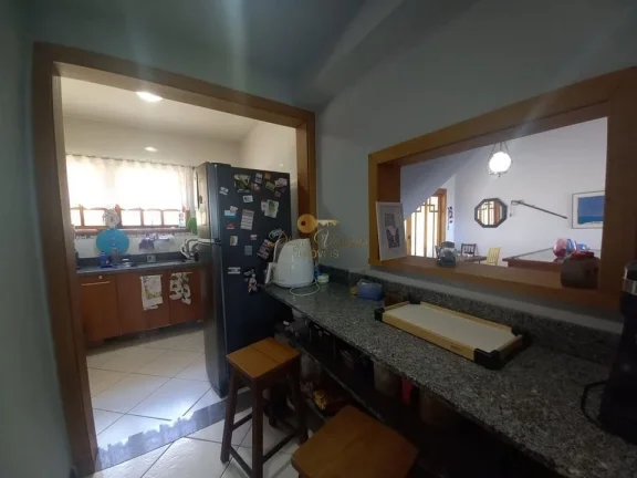 Imagem Casa em Condomínio para Venda em Teresópolis / RJ no bairro Iucas