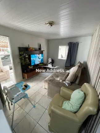 Imagem Casa com 2 Quartos à Venda no Bairro Tiradentes - Cariacica/ES