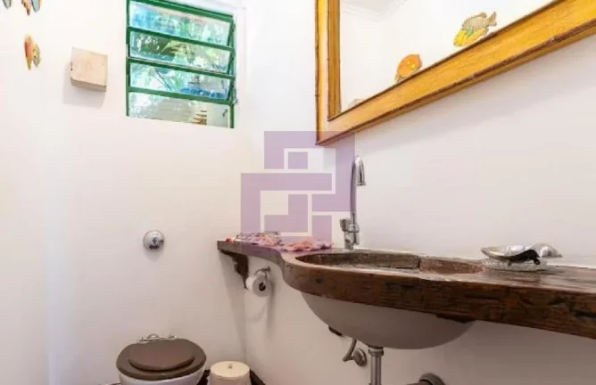 Imagem Casa Charmosa a venda em rua fechada com vista para o Joquei