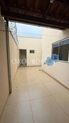 Imagem Imperdível oportunidade: Casa à venda em Rio Verde-GO, Residencial Solar dos Ataídes 2ª Etapa, 3 quartos, 1 suíte, 2 vagas, 112m².