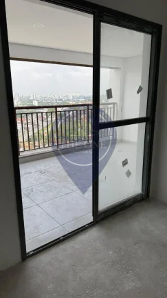 Imagem 2 dormitórios, suíte, sala com varanda gourmet, uma garagem, lazer,