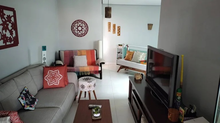 Imagem Sobrado 223 m² 3 Dormitorios sendo 3 Suites 4 vagas Aceita Imovel Menor