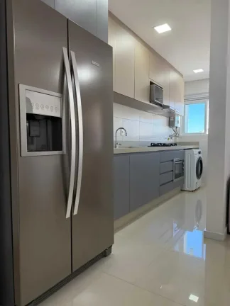 Imagem Apartamento mobiliado com 2 dormitórios sendo 1 suíte e 1 vaga de garagem em Balneário Camboriú