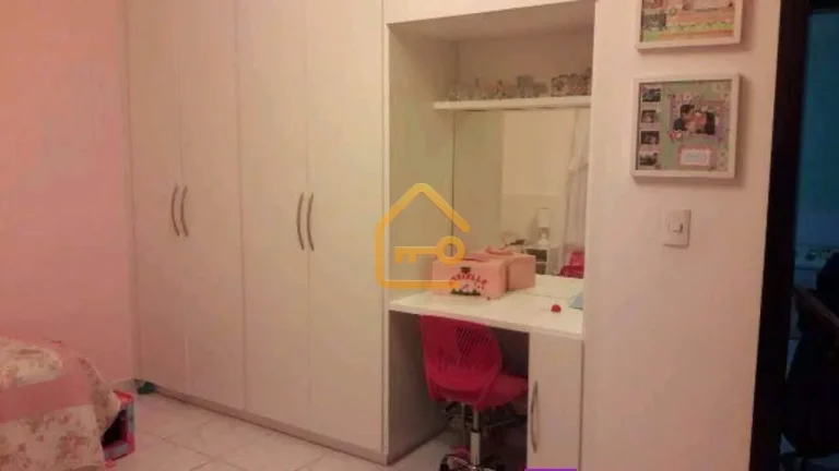 Imagem Sobrado, 3 dormitórios (01 suíte), 2 vagas, Cidade Jardim, Jacareí