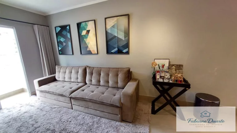 Imagem Apartamento 2 dormitórios reformado na Área Nobre da praia Grande