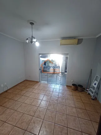 Imagem Casa à venda no bairro Jardim Boa Esperança - Mogi Guaçu/SP