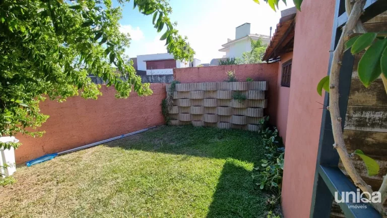 Imagem Ótima casa em bairro residencial entre o centro e a UFSM.