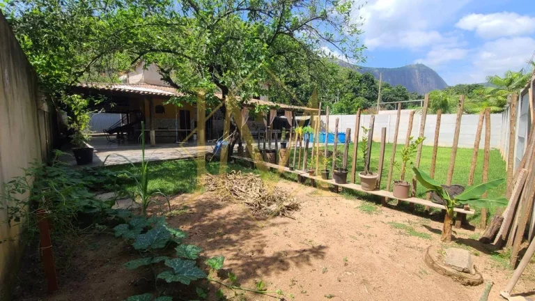Imagem Casa com excelente lote no bairro Petrópolis