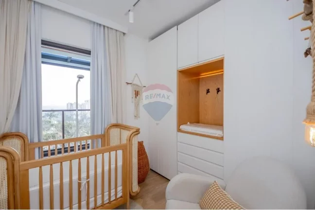 Imagem Apartamento Garden que se destaca pela localização no bairro charmoso da Vila Madalena, com 2 dormitórios, sendo 1 suite, 2 banheiros e 1 vaga .