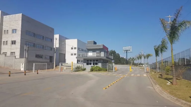 Imagem Terreno à venda, 1080 m² por R$ 900.000,00 - Centro - Vargem Grande Paulista/SP