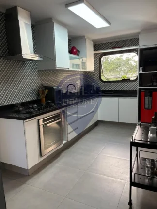Imagem Apartamento de Luxo na Vila Uberabinha: 4 Quartos, 3 Suítes, 2 Salas, 4 Banheiros, 3 vagas. Venha Conhecer o seu Novo Lar!