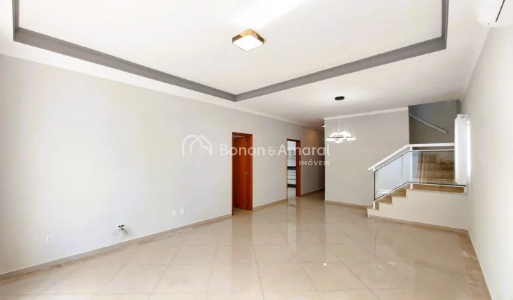 Imagem Aluga-se casa com 4 dormitórios em Valinhos