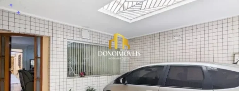Imagem ImÃ³vel amplo Ã  venda com 3 quartos, sendo todos suÃ­tes, e 4 banheiros no total. Este imÃ³vel estÃ...