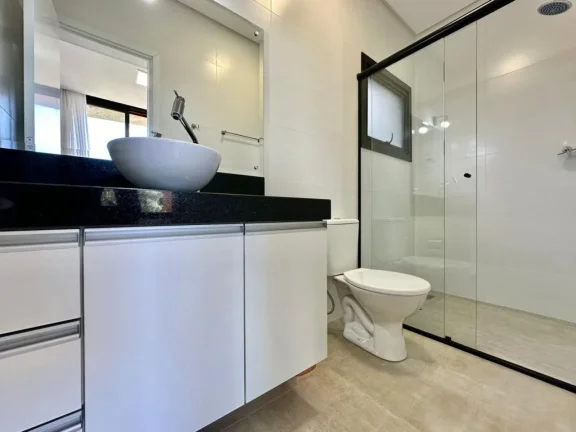Imagem Casa em Condominio 4 Dormitórios - Bairro Centro