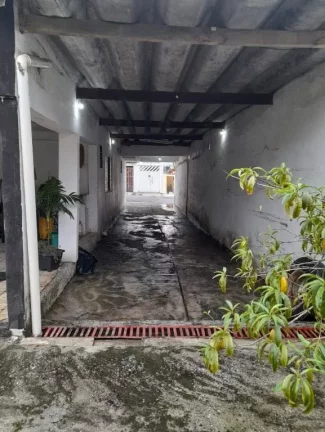 Imagem Sobrado com 4 dormitórios à venda, 287 m² por R$ 599.000,00 - Vila Amorim - Suzano/SP